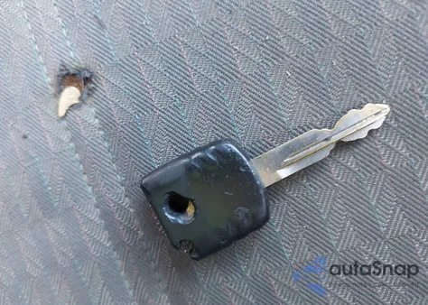 2003 Mazda B3000 Ds z USA, uszkodzony, nr VIN 4F4YR12U03TM00844